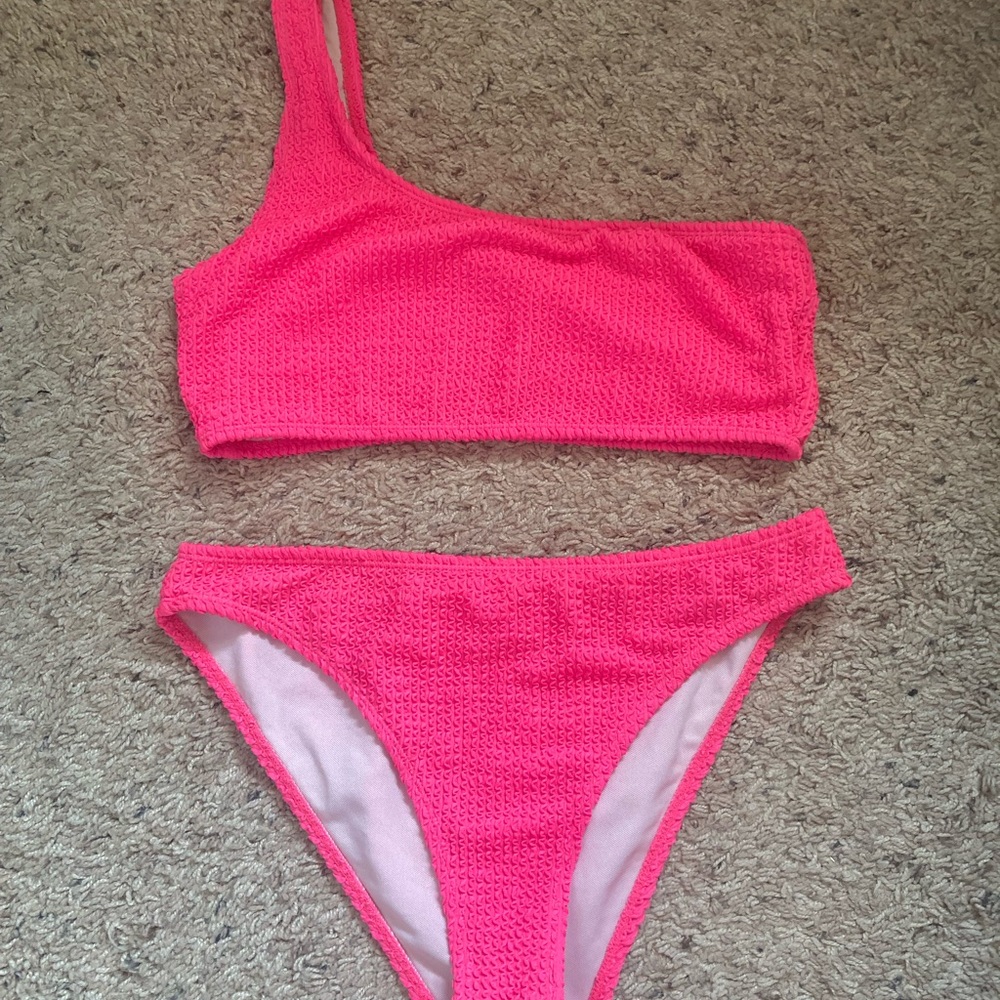 Vibrant Pink Ribbed Bikini Set